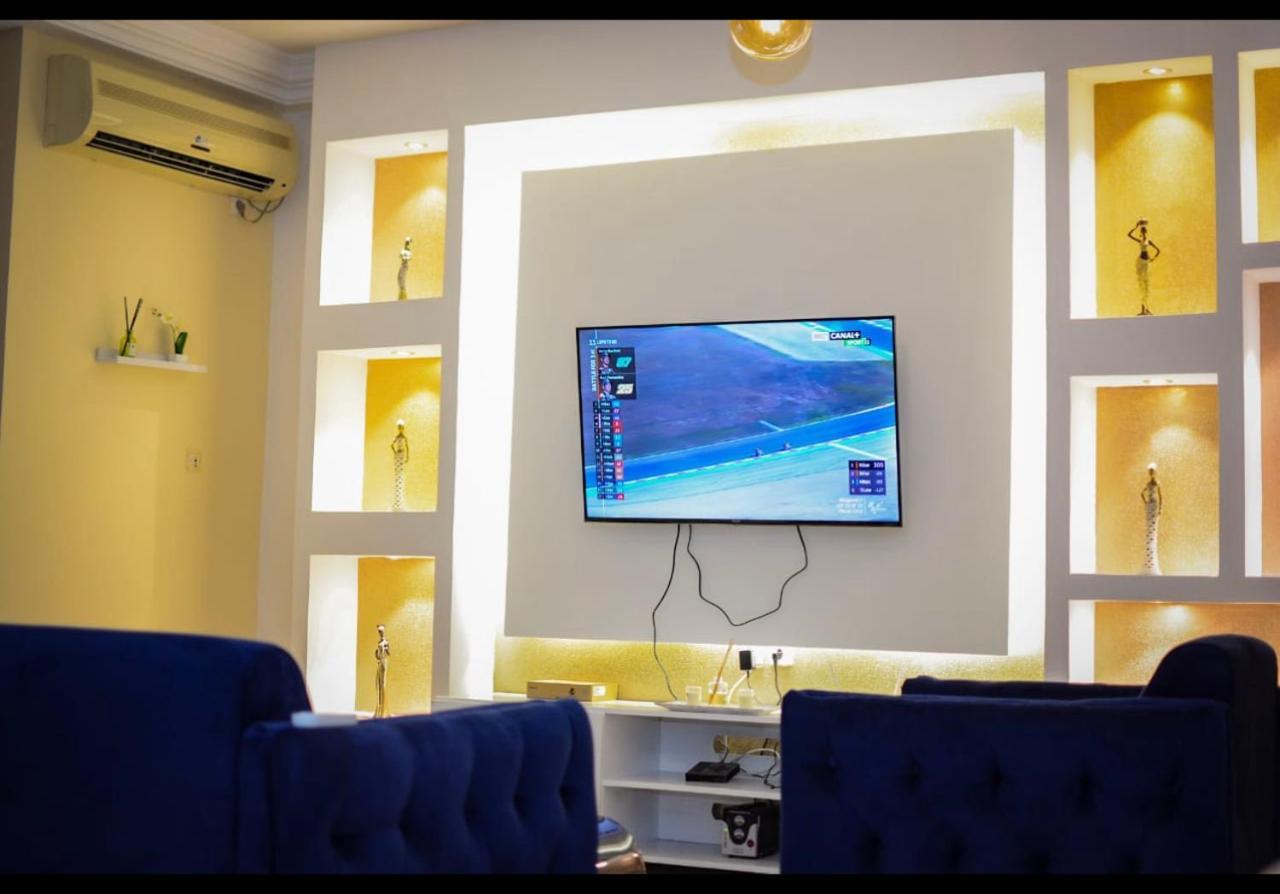 Appartement Cosy Goldy Bonapriso ดูอาลา ภายนอก รูปภาพ