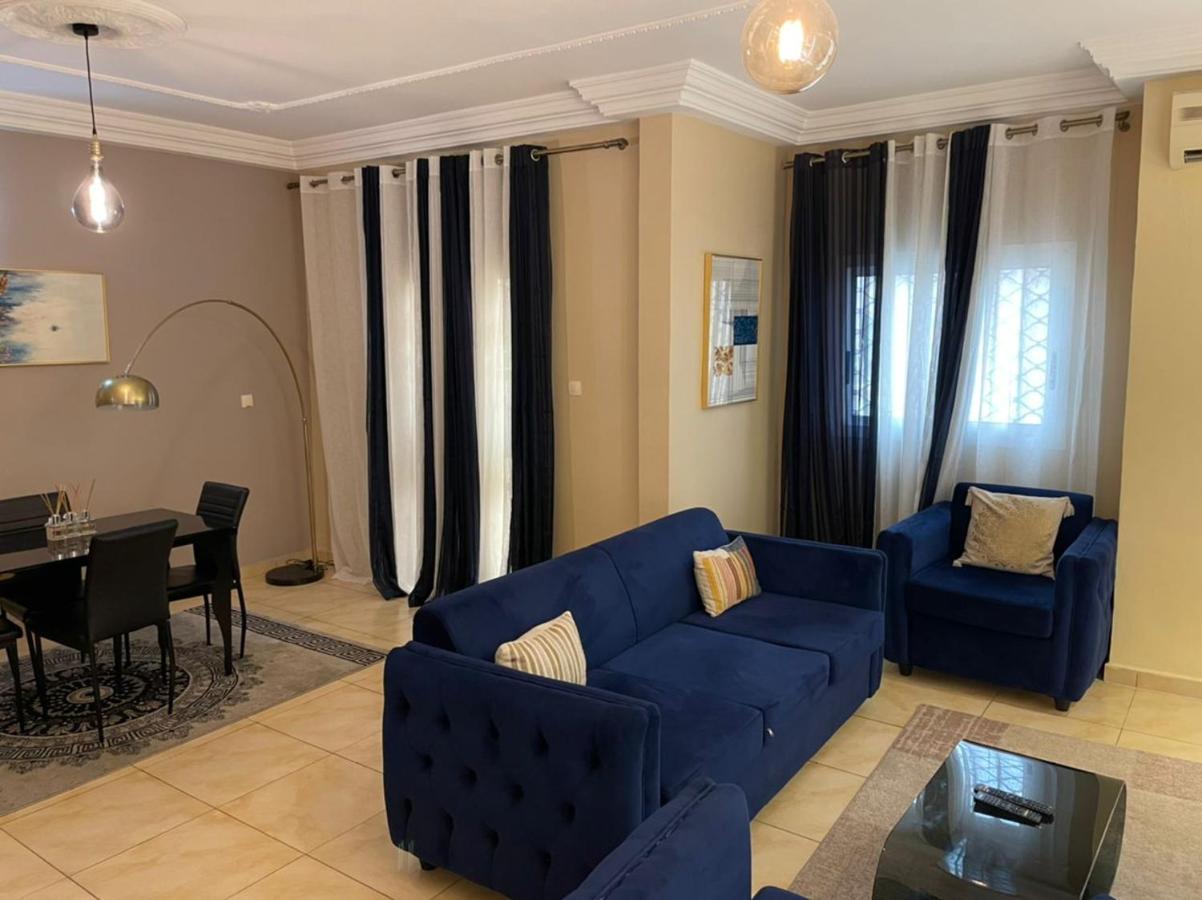 Appartement Cosy Goldy Bonapriso ดูอาลา ภายนอก รูปภาพ