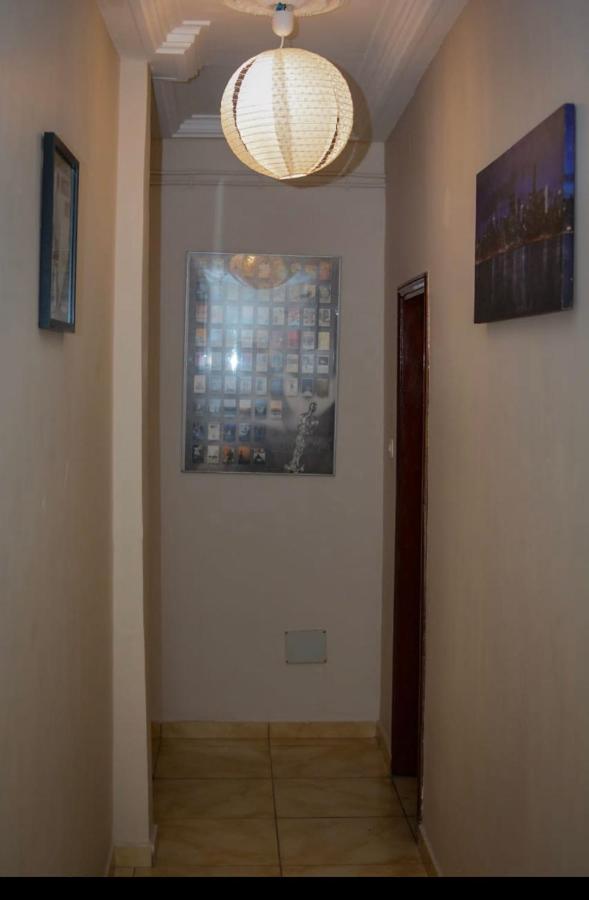 Appartement Cosy Goldy Bonapriso ดูอาลา ภายนอก รูปภาพ